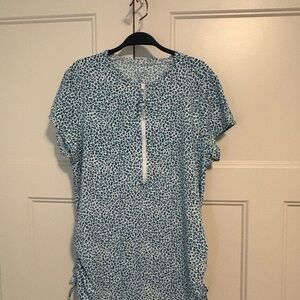 Carve Design Blue and White Leopard Print Short Sleeve Tunic